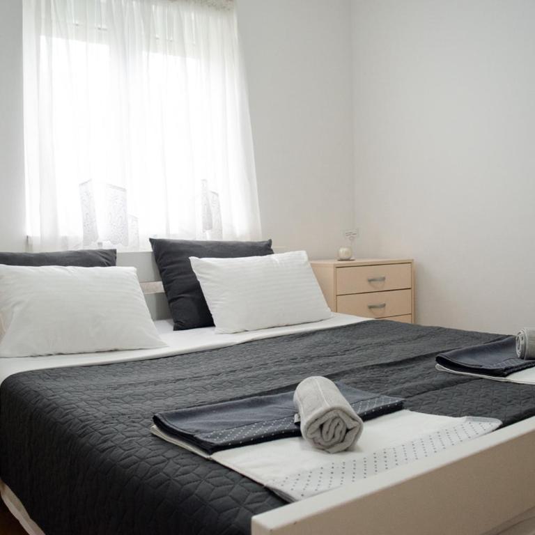 Apartment Abras - One-Bedroom Apartment - 5