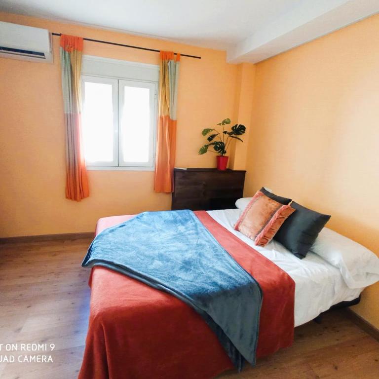 Duplex en Centro de Malaga, calle Nuño Gomez - Apartamento de 2 dormitorios - 1