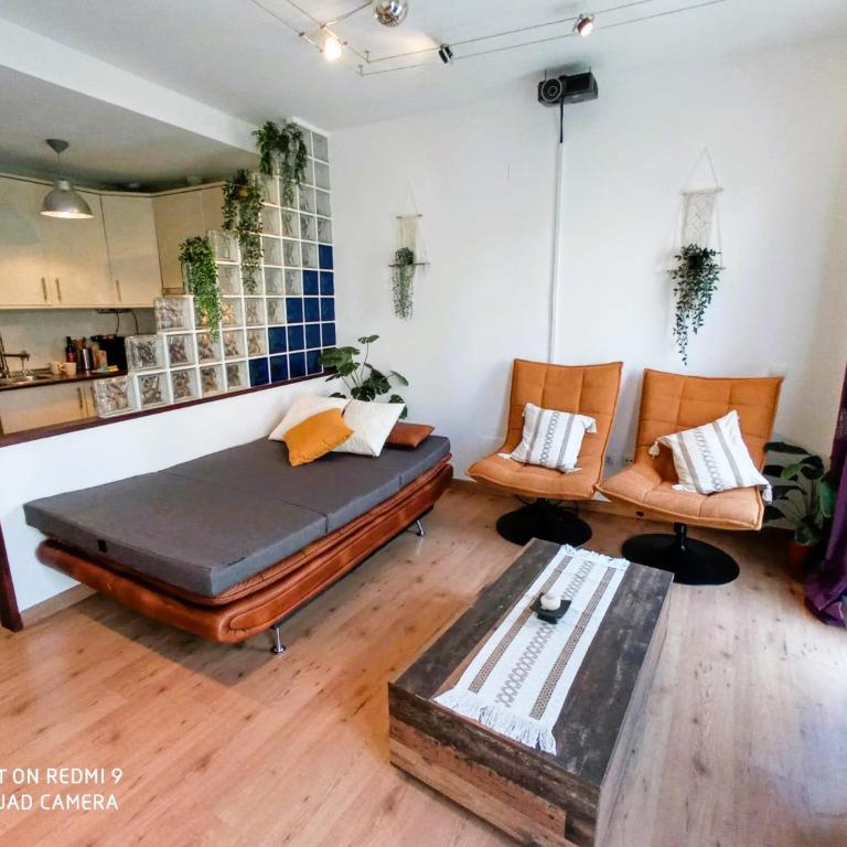 Duplex en Centro de Malaga, calle Nuño Gomez - Apartamento de 2 dormitorios - 10