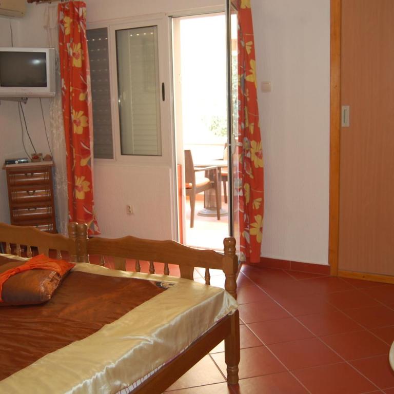 Vila Montenegro - One-Bedroom Apartment - 32