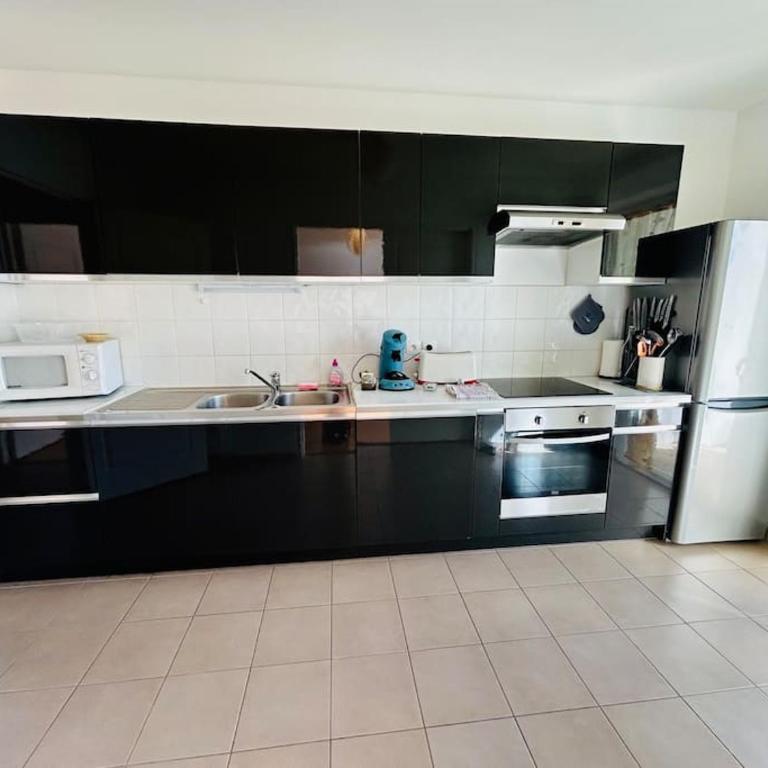 T3/4-6pers/5'piedplage/centreville/parking/wifi - Appartement 2 Chambres - 6