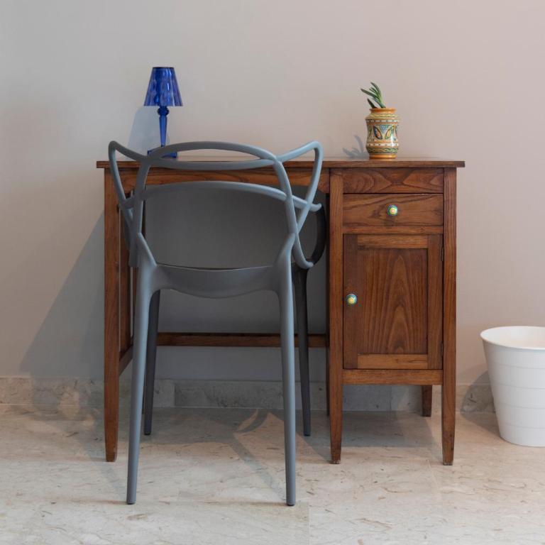 MARTIRI HOME - Appartamento con 2 Camere da Letto - 76