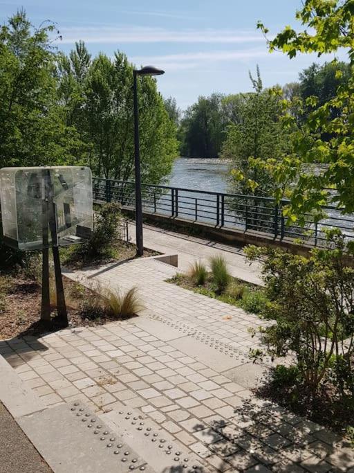Appartement centre d'Orléans en bord de Loire - Apartment mit 1 Schlafzimmer - 20