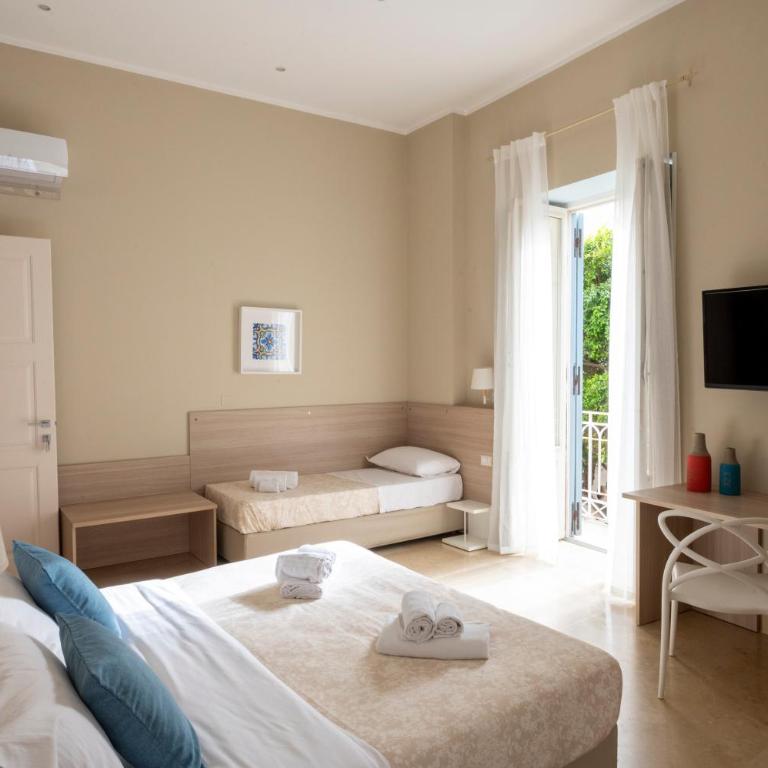 Le Mura - Charme rooms - Deluxe Triple Room - 11