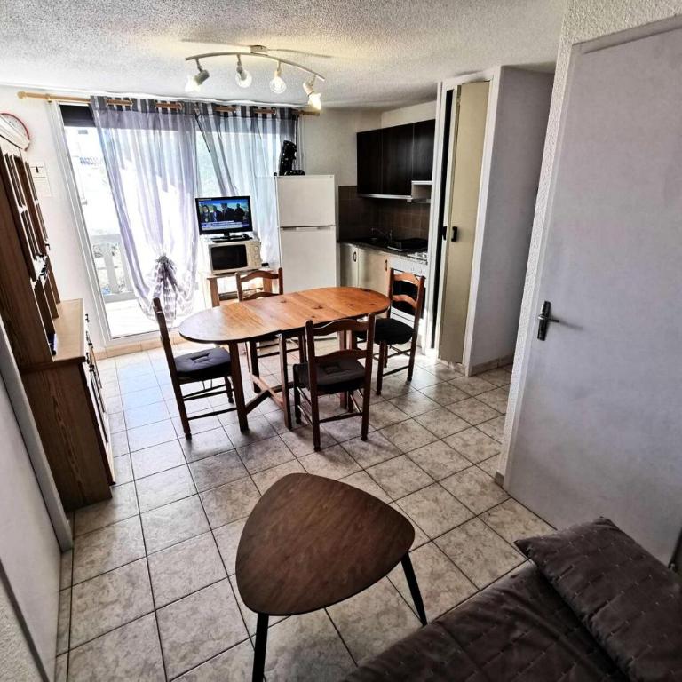 Résidence Maryland 1 Et 2 - 3 Pièces 6 couchages PORT LEUCATE. Réf: 1MRL_24 MAE-5664 - Appartement - 2