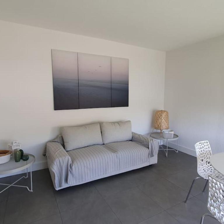 T2 moderne ,design, neuf, climatisé avec piscine - One-Bedroom Apartment - 7