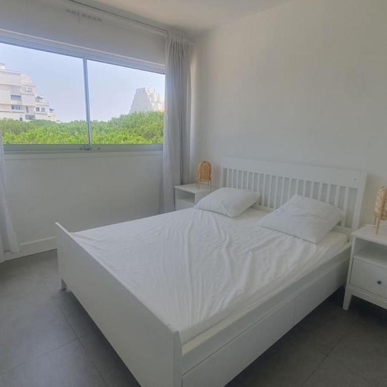 T2 moderne ,design, neuf, climatisé avec piscine - One-Bedroom Apartment - 18