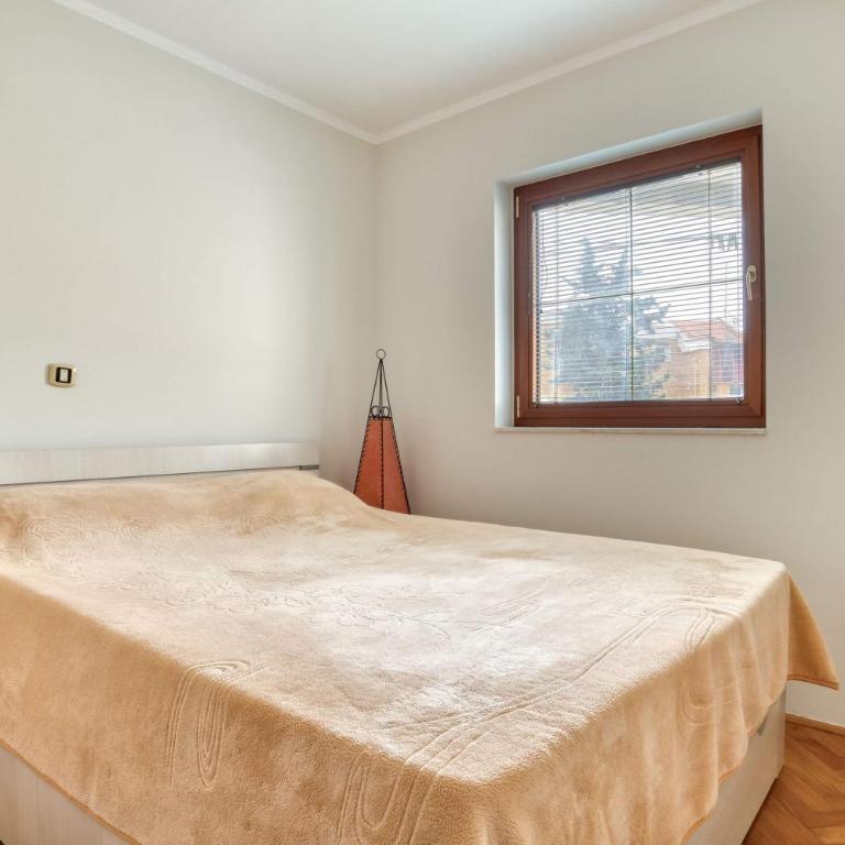 M Apartment Budva - One-Bedroom Apartment - 12