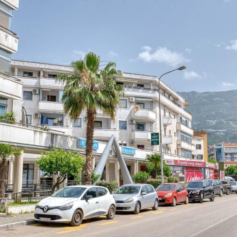 M Apartment Budva - One-Bedroom Apartment - 15