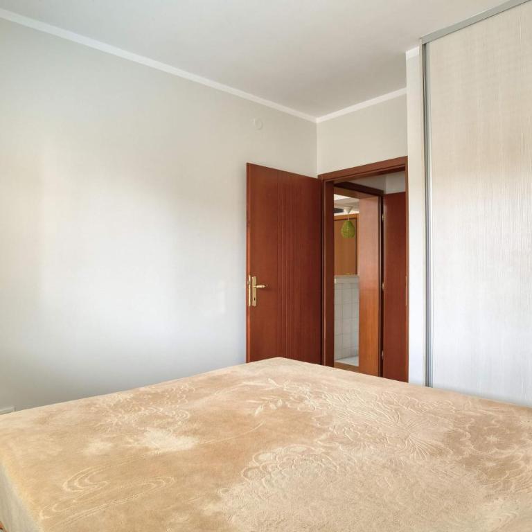 M Apartment Budva - One-Bedroom Apartment - 13