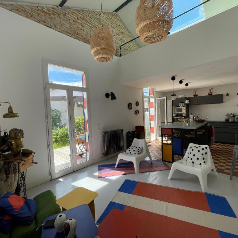 Maison lumineuse avec jardin - Proche plage d'Eyrac et commerces - FR-1-420-133 - Vacation Home - 22