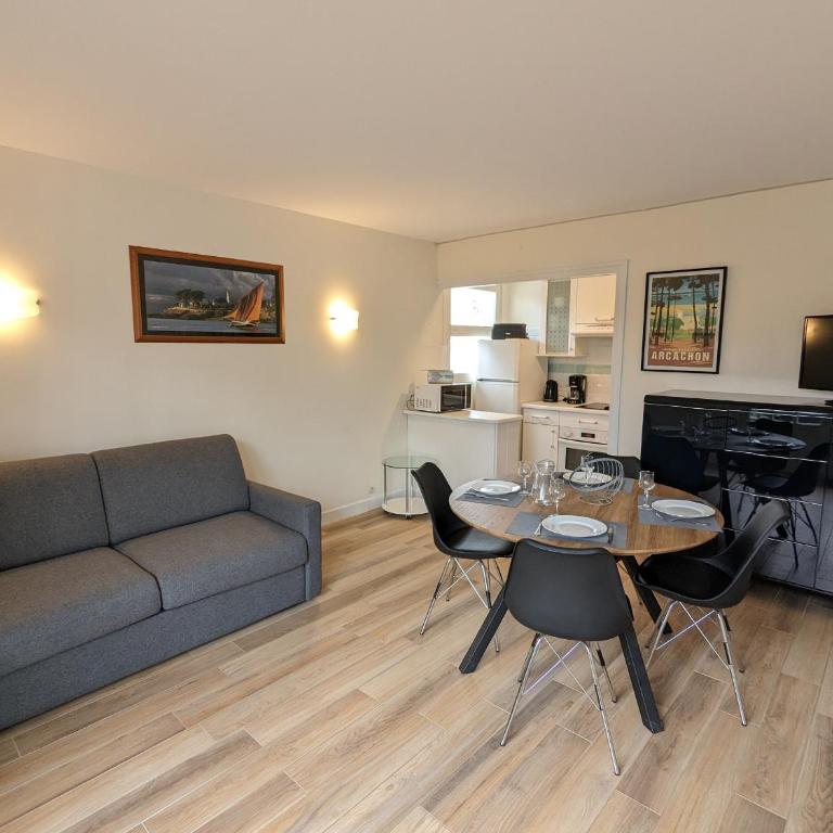 Charmant Studio Cabine avec Grande Terrasse et Proximité Plage à Arcachon - FR-1-420-125 - Appartement - 26