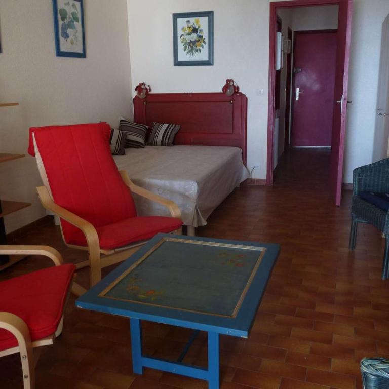 Studio cabine ensoleillé proche plage avec parking privatif - FR-1-328-140 - Studio - 2