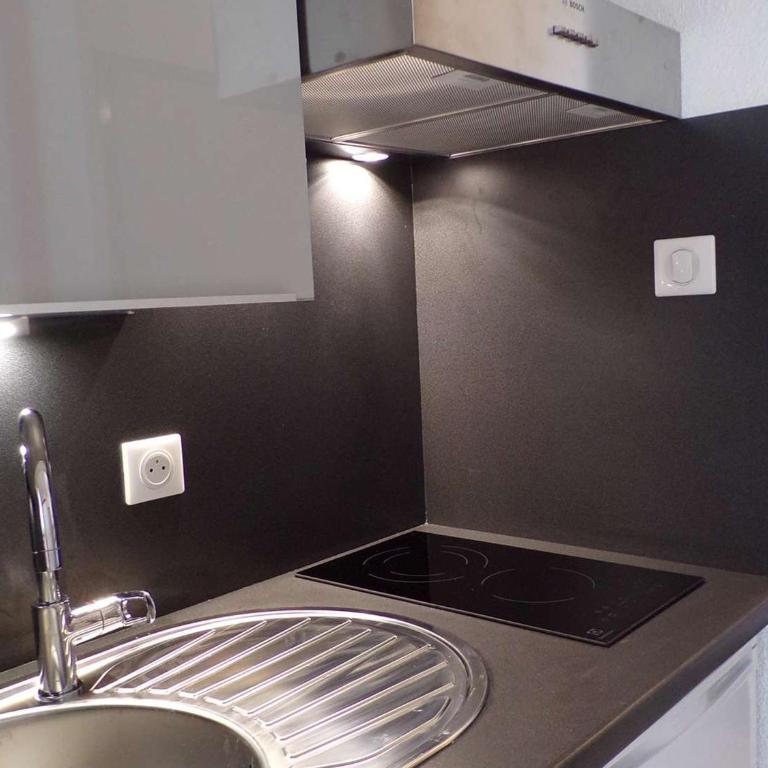 Studio Cabine Spacieux avec Parking et Vue - FR-1-328-214 - Monolocale - 8