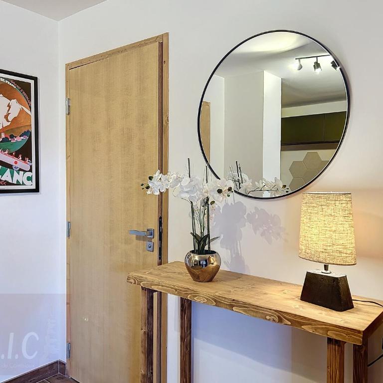 Appartement d'Exception 2 Chambres, 63 m², au Pied des Pistes, Parking Inclus, Wi-Fi - Appartement 2 Chambres - 3