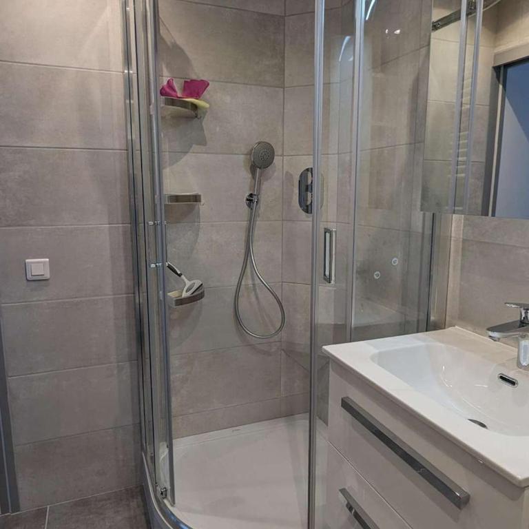 Studio cabine rénové avec parking - 4 pers. - FR-1-250-272 - Estudio - 7