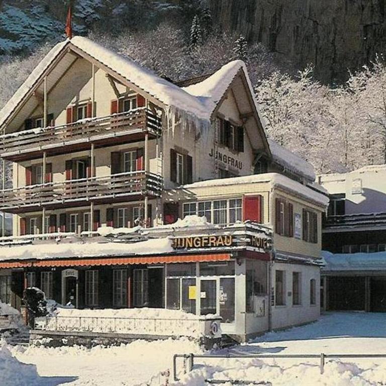 Hotel Restaurant Jungfrau - Apartment mit Balkon - 13