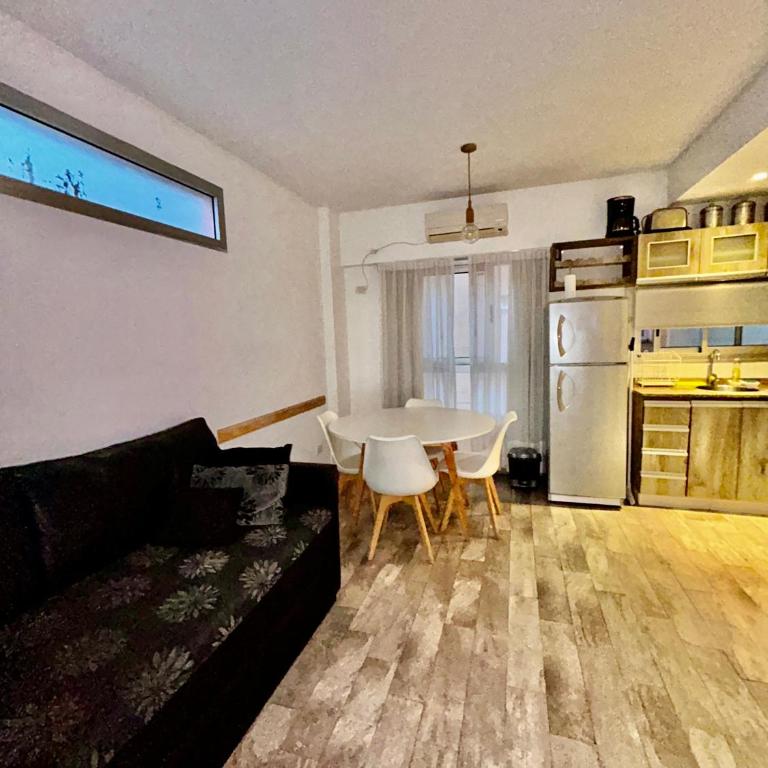 Excelente departamento nuevo en Almagro 2 ambientes a 100 metros del hospital Italia - Apartamento de 1 Dormitorio con balcón y vistas a la ciudad - 23