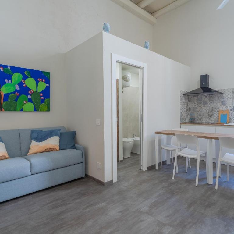 Historic building modern touches - Ortigia - Apartment - 18