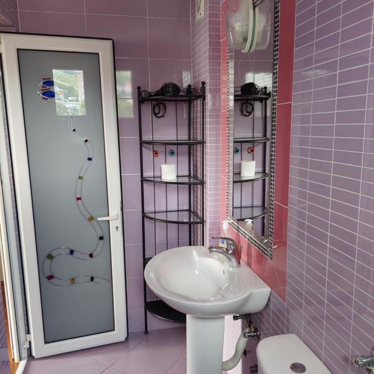 Accommodation Royal Azur - Triple Room with Balcony - 12