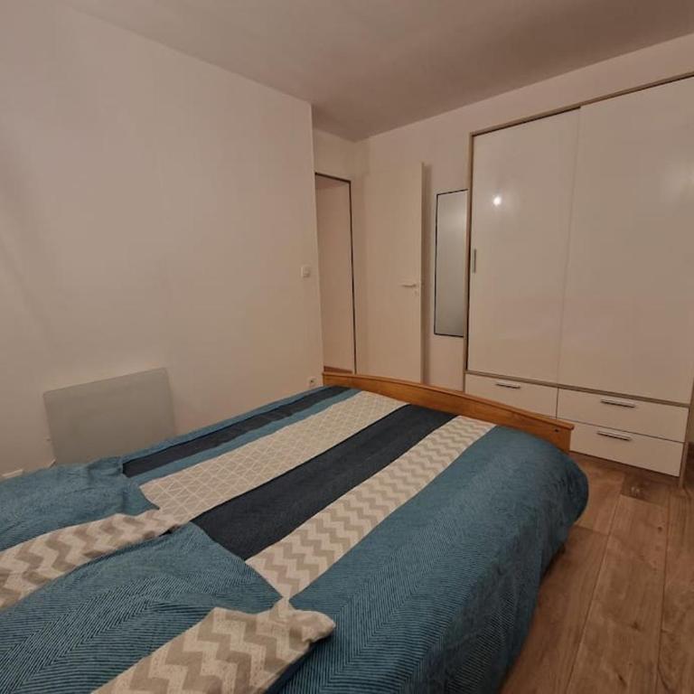 Appartement à 100m Plage des Minimes avec internet - Apartment mit 1 Schlafzimmer - 2