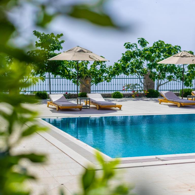 Villa Carevic with Indoor & Outdoor Pool - Villa - 52