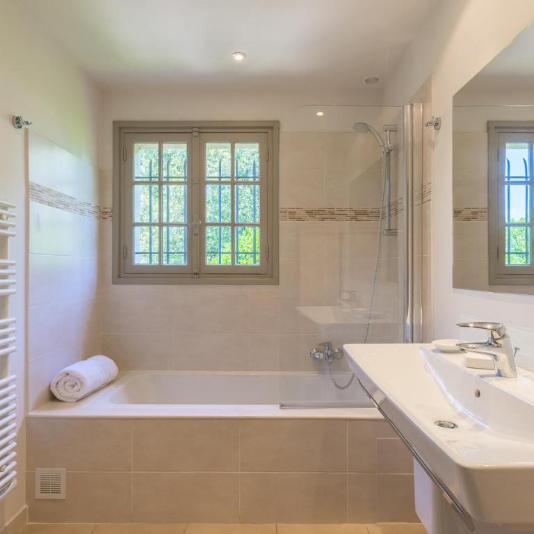 La Clairiere - Villa avec Piscine Privée - 14
