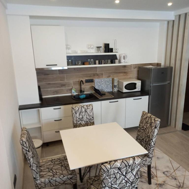 Milmari Resort N56 Kopaonik wellnes&spa - Apartman sa 1 Spavaćom Sobom - 3