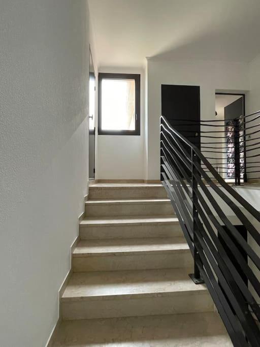 Superbe appartement climatisé - calme absolu - Appartement 1 Chambre - 23
