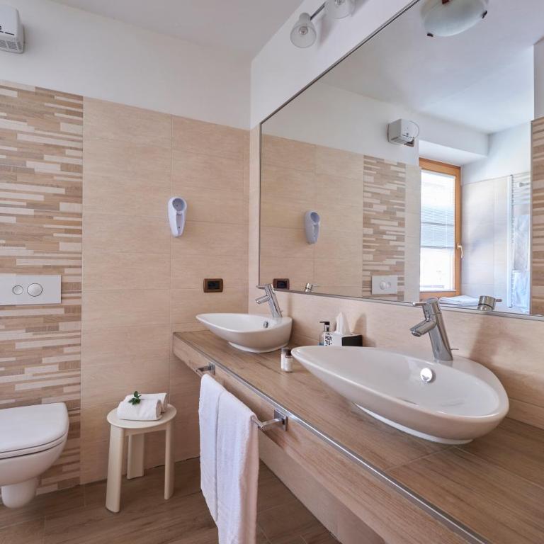 Berg Hotel Latemar Spitze - Junior Suite - 4