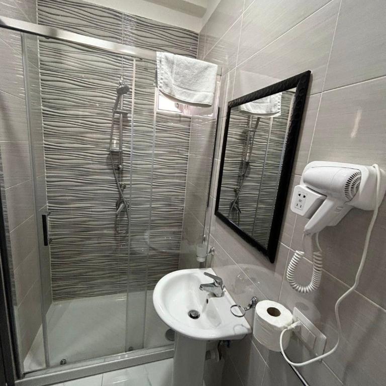 Terrazza luxury Valentino - Camera Familiare con Terrazza - 10