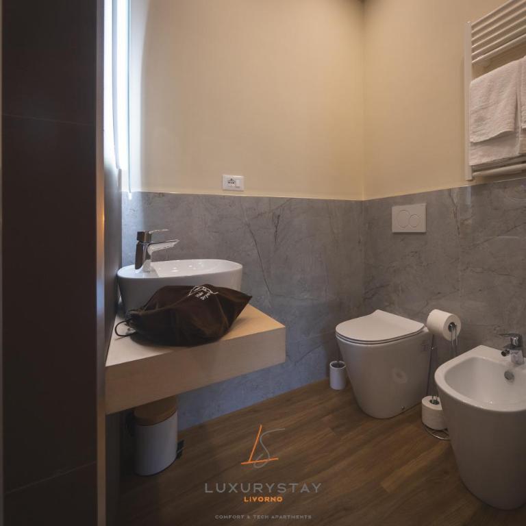 LivornoLuxuryStay - Superior Double Room - 2