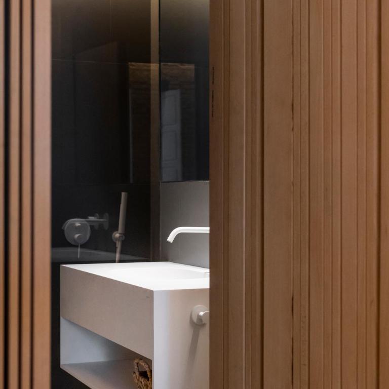 Apartamentos Maestro Sosa - One-Bedroom Apartment with Terrace - 37