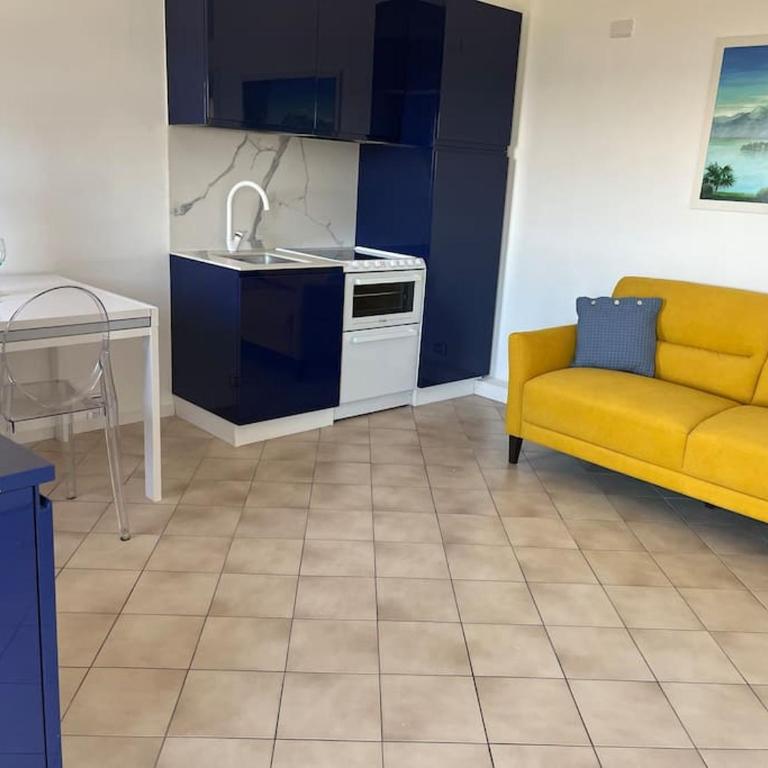 Overlooking Lago Maggiore - Appartamento con 2 Camere da Letto - 6