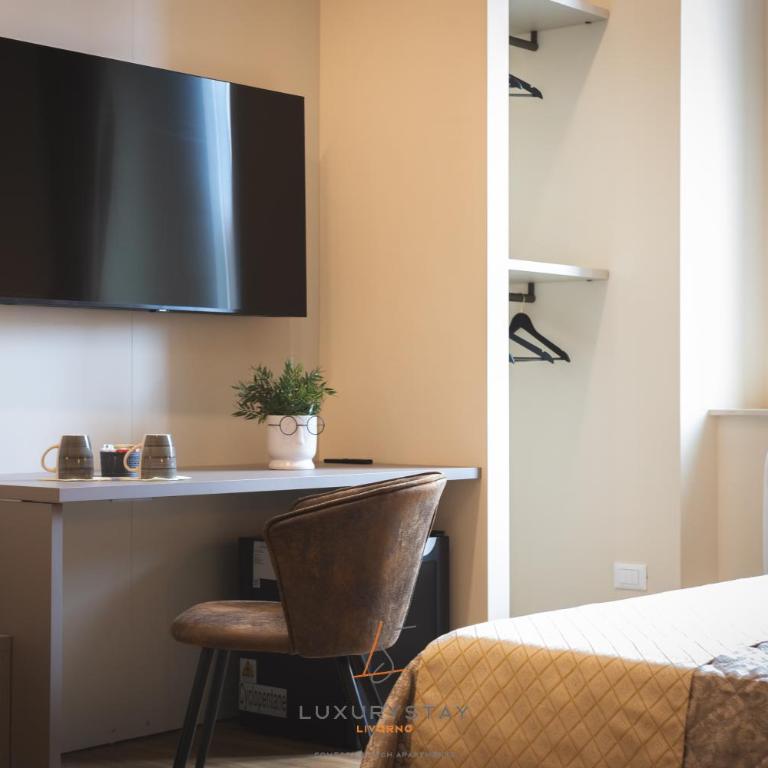 LivornoLuxuryStay - Luxury Quadruple Room - 3