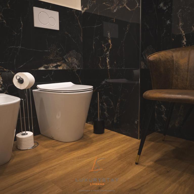 LivornoLuxuryStay - Luxury Quadruple Room - 14