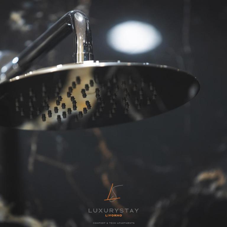 LivornoLuxuryStay - Luxury Quadruple Room - 12