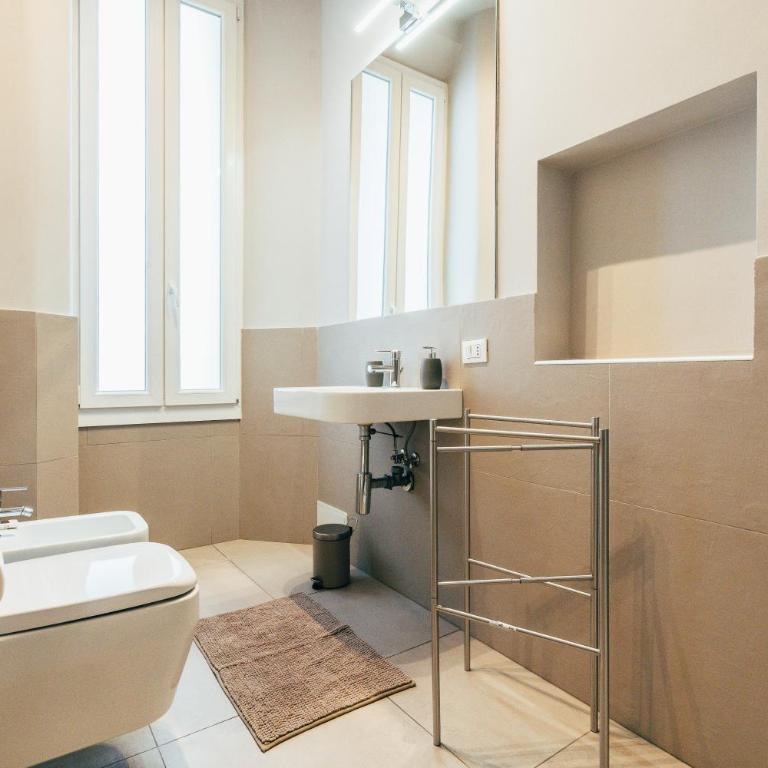 BOLOGNA SUITES - PRIVATE BATHROOM - Camera Matrimoniale con Bagno Privato - 6