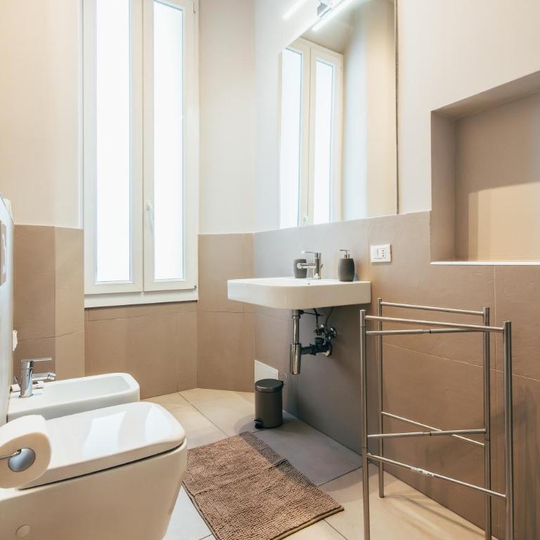 BOLOGNA SUITES - PRIVATE BATHROOM - Camera Matrimoniale con Bagno Privato - 4