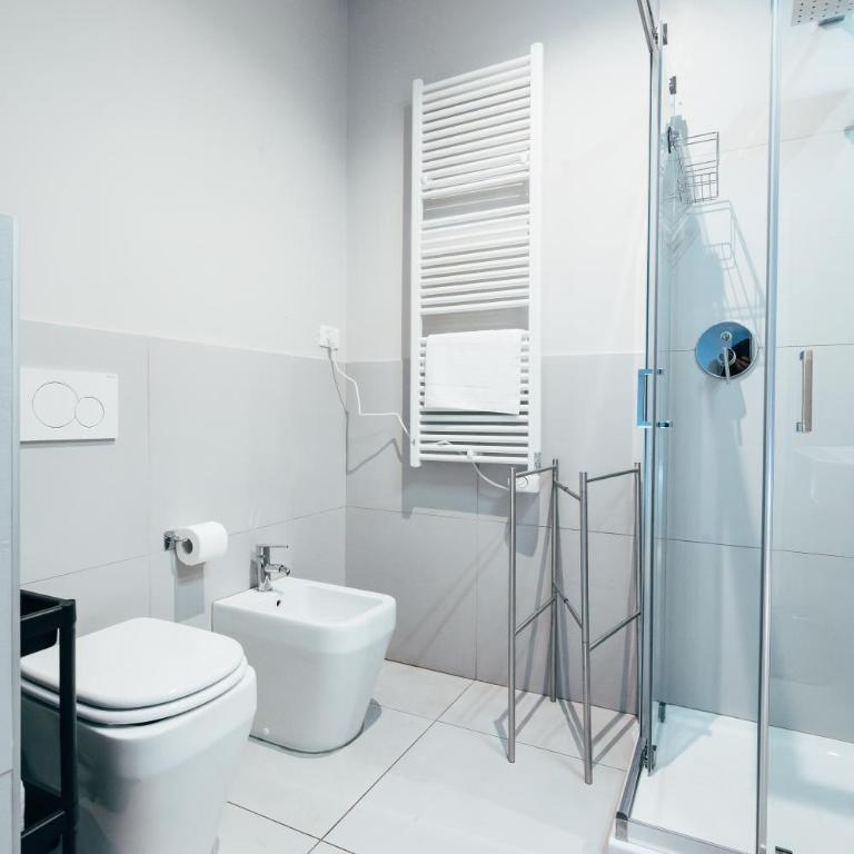 BOLOGNA SUITES - PRIVATE BATHROOM - Camera Matrimoniale con Bagno Privato - 5