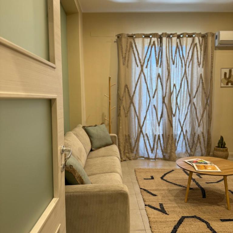 Domus Fysi - Two-Bedroom Apartment with Sea View - 7