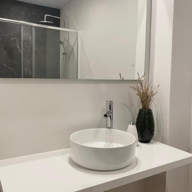 Vigablanca Apartments - Apartamento Deluxe de 2 dormitorios con balcón - 7