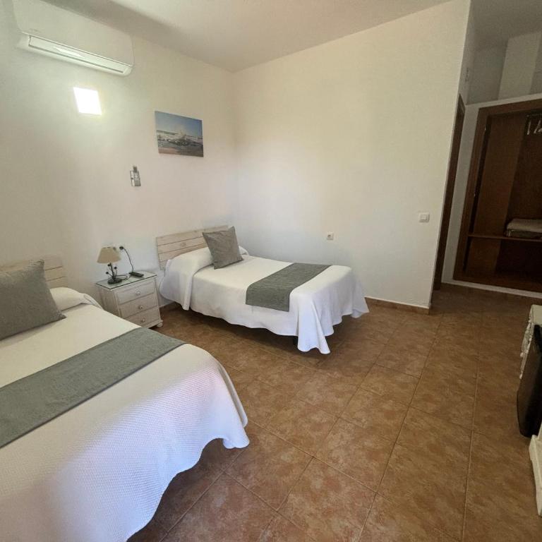 El Levante - Habitación Doble sin terraza - 2 camas - 7
