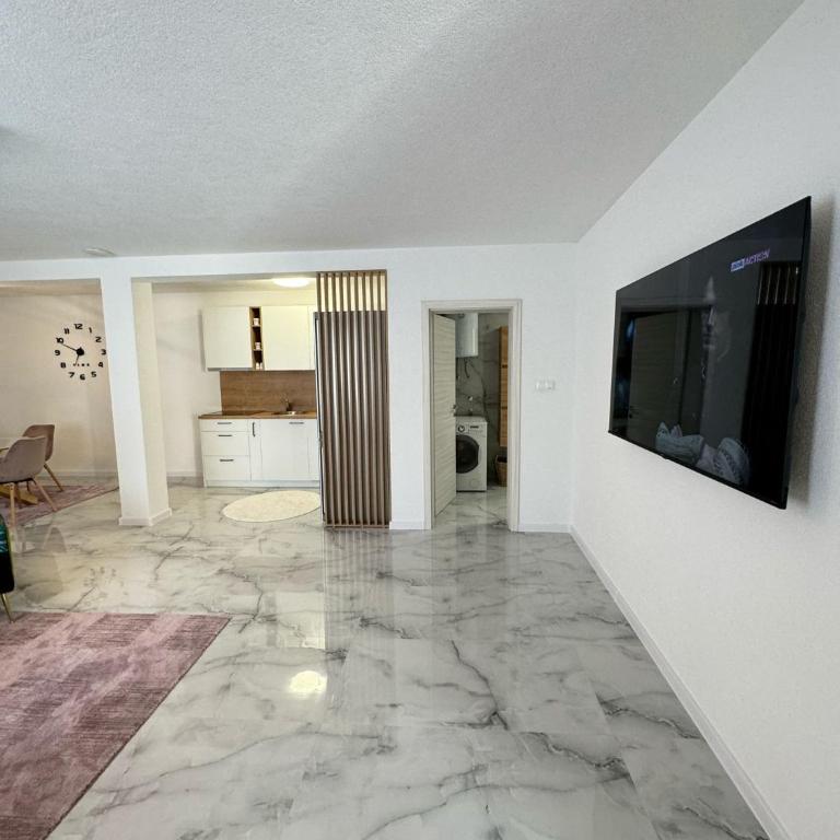 Family estate Hadžalova avlija - Six-Bedroom House - 5