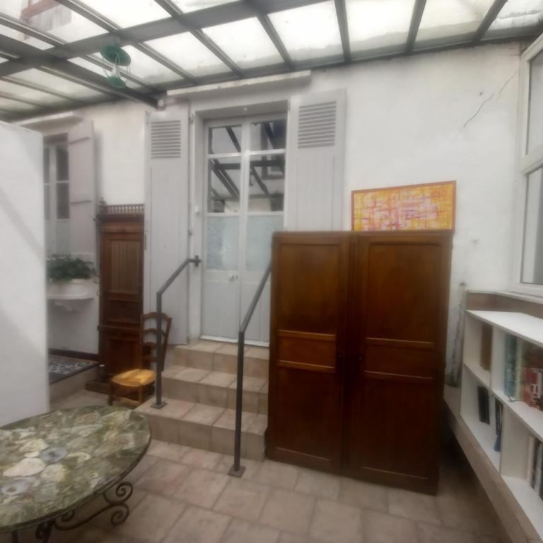 La maison du jardin - Maison de Ville 3 Chambres - 23