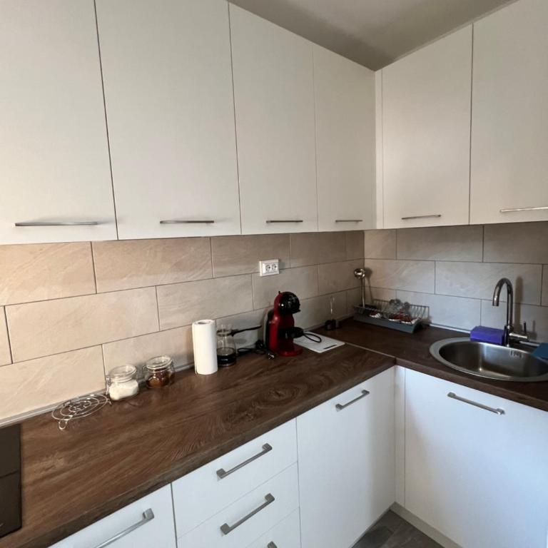 Agatom - Three-Bedroom Apartment - 18
