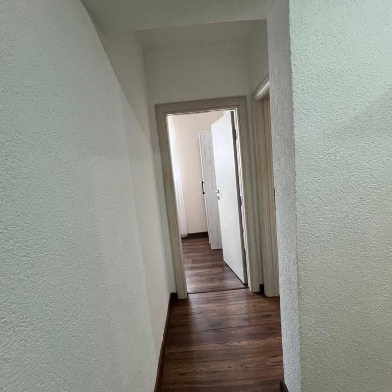 Agatom - Three-Bedroom Apartment - 15