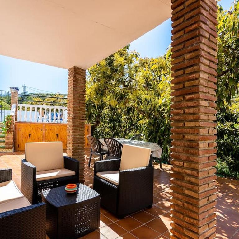 Cozy cottage in Nerja , Malaga. Private pool. WIFI - Casa de 2 dormitorios - 7