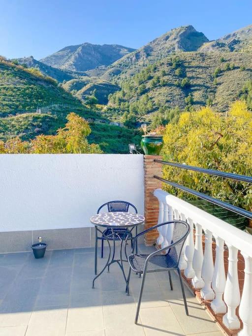 Cozy cottage in Nerja , Malaga. Private pool. WIFI - Casa de 2 dormitorios - 8