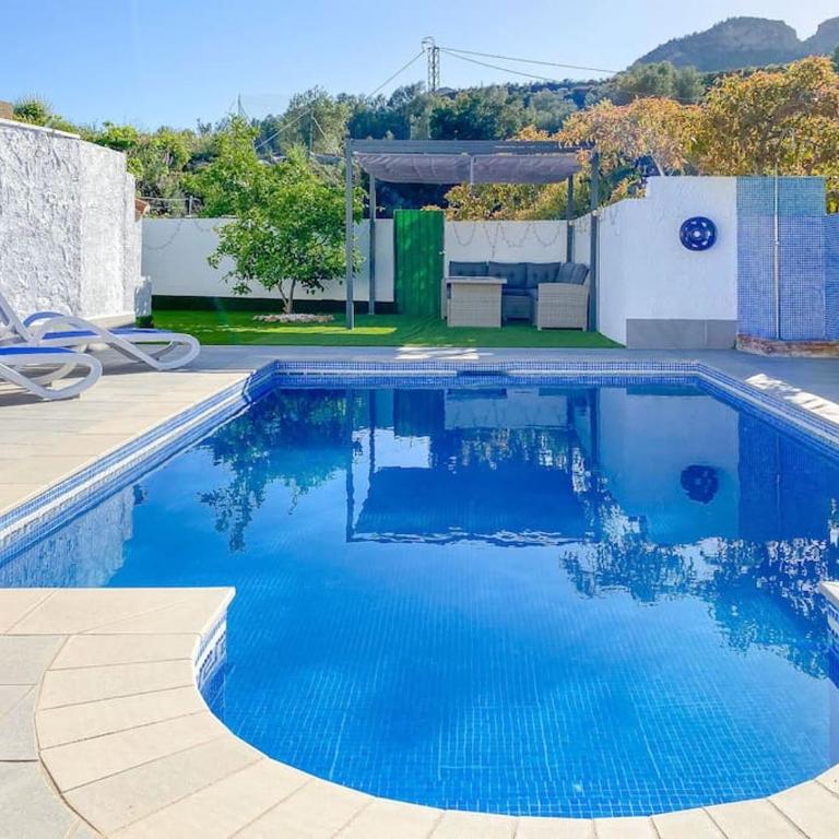 Cozy cottage in Nerja , Malaga. Private pool. WIFI - Casa de 2 dormitorios - 12